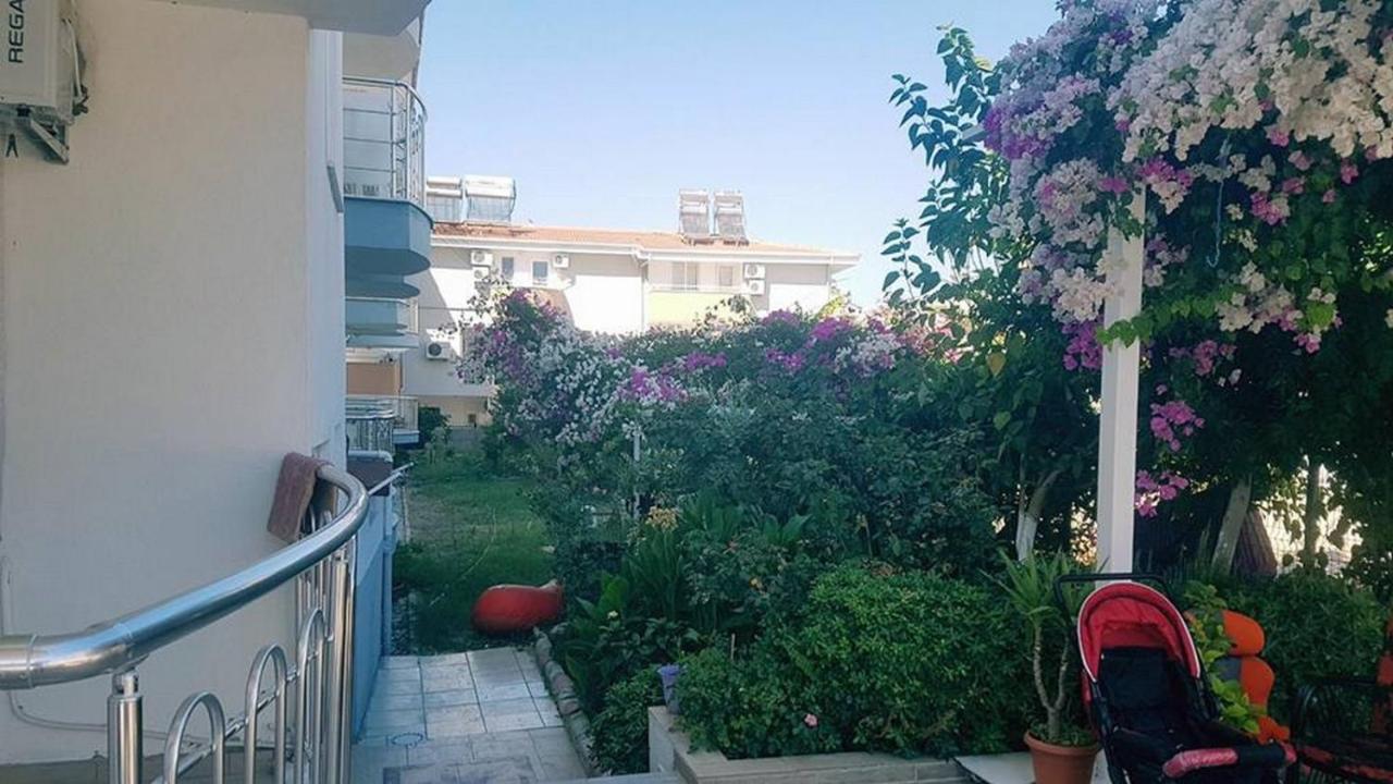 Unside Apart Otel Екстериор снимка